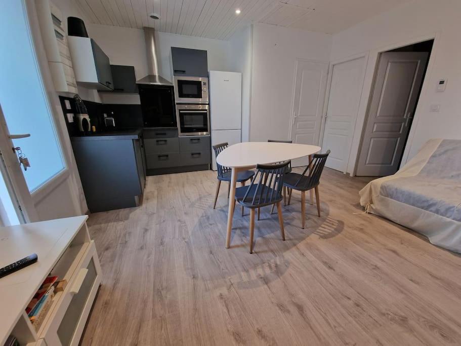 ברם סור מר Superbe Appartement Renove A Neuf Centre Bourg מראה חיצוני תמונה